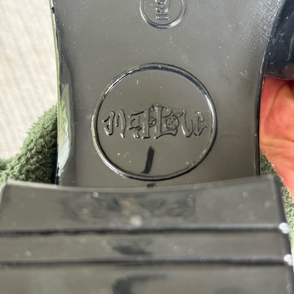 MAD LOVE Shiny Black Block Heel Slides Sandals Size 9 - Picture 2 of 8